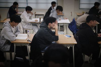 Flights halted and traffic stopped as South Korea holds gruelling 13-hour college entrance exam