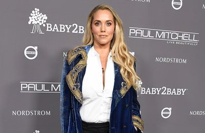 Elizabeth Berkley returns to Showgirls for new fashion campaign
