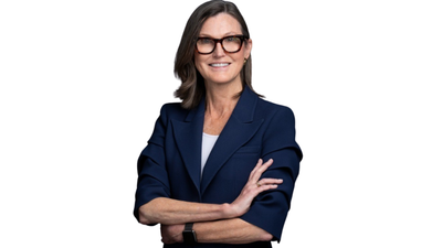 Ark Invest's Cathie Wood Bumps Stake in Mag 7 Stocks; Adds Pony AI, Alibaba to Portfolio in Q3