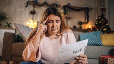 4 Worst Holiday Shopping Habits of Each Generation