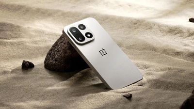The OnePlus 15 has arrived as the first phone of the post-Hasselblad era