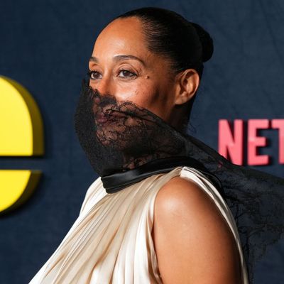 Tracee Ellis Ross Shields Her Red Carpet Smile Behind a Lace Dior Statement Collar