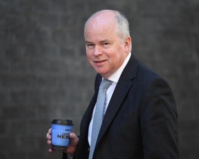 Lisa Nandy: BBC review will examine political appointments to board