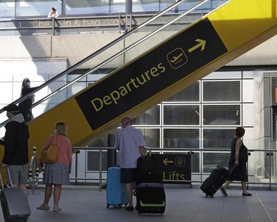 Britons living abroad: tell us your views on UK politics today