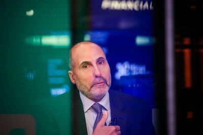 Top analyst sees U.S. stocks underperforming the rest of the world over the next decade as 'superstar' AI stocks make forecast uncertain