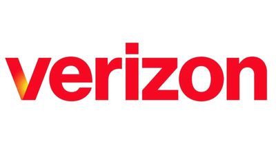 Verizon's Layoff Plan Exposes Growing Divide Between Investors and Employees