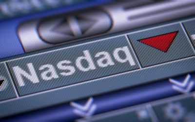 Nasdaq Dips Over 300 Points; Applied Materials Posts Upbeat Q4 Earnings