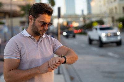 Want to Look Rich Without Going Broke? These 7 Sites Deliver for Men