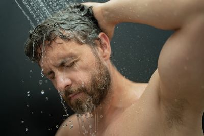 Why Men Are Deciding Not To Take Daily Showers