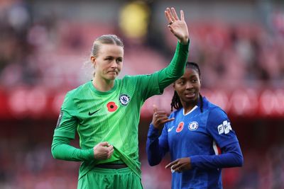 Injured Hannah Hampton set to miss ‘few weeks’ with return before 2026 in doubt