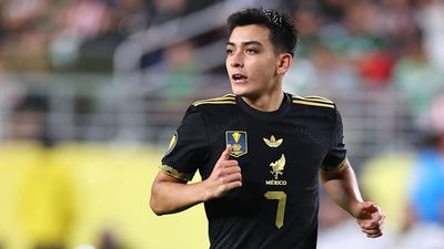 Mexico Predicted Lineup vs. Uruguay: Legends Return, Gilberto Mora Auditions Once More