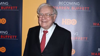 Warren Buffett: 3 Rules That Built His Wealth & Can Do the Same for You