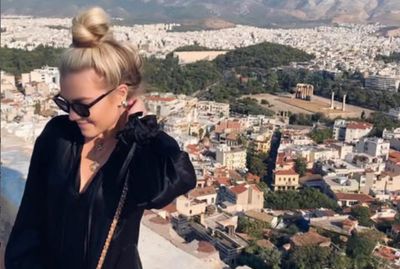 Jason Aldean Viral Hug With Erika Kirk: Expert Claims Wife Brittany's Reaction Means Trouble