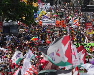 Thousands hit streets of Belém to call for action during crucial Cop30 summit