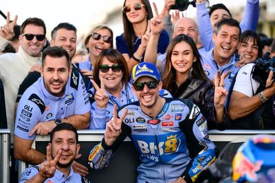 MotoGP Valencia GP: Marquez dominates sprint ahead of Acosta