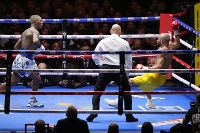 Eubank vs Benn 2 live: Fight updates and result as Benn punctuates revenge with late knockdowns