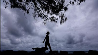 Storm barrage to continue lashing eastern Australia