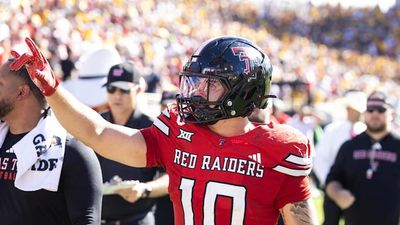 Texas Tech LB Jacob Rodriguez Scores Offensive TD, Strikes Pose as Heisman Bid Continues