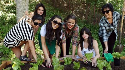 Did You Know The Kardashians Planted a Vegetable Garden At Their Family Home in 2009? These Archival Photos Show Why All of Your Favorite Celebs Are Taking Up This Stress-Relieving Hobby in 2026