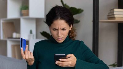 Nearly 1 in 3 Americans Hit by a Costly Holiday Scam, Norton Survey Shows — How To Avoid This
