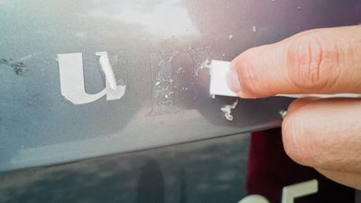 How to remove stickers from glass — 3 methods that work
