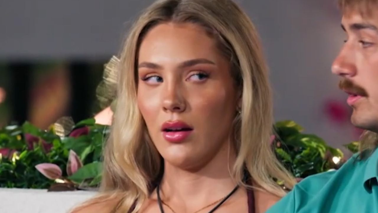 Are The Superfans Real Love Island