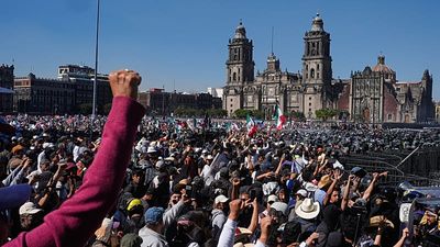 Clashes break out during Generation Z protest against President Sheinbaum in Mexico City