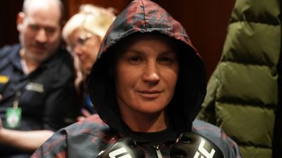 Valentina Shevchenko Crushes Weili Zhang at UFC 322 to Retain Flyweight Crown; Hits Historic 60th Takedown