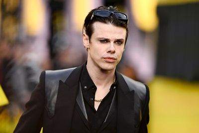 Yungblud cancels tour dates after shock health warning