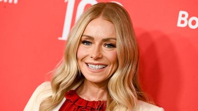 Kelly Ripa Unlocked A Surprising Secret For The Brightest, Most Eye-Catching Christmas Tree – And It's Easy to Recreate From $10