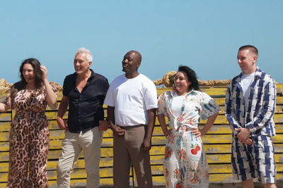 Kelly Brook and Aitch jump out of helicopter as I’m a Celeb 2025 takes off