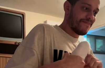 Pete Davidson is girlfriend Elsie Hewitt's 'personal toe cracker'