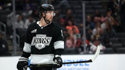 Adrian Kempe Agrees to Long-Term Contract Extension With Kings