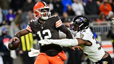 Kevin Stefanski Discusses Browns' Quarterback Plans After Shedeur Sanders’s Debut