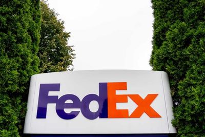 FedEx Stock: Analyst Estimates & Ratings