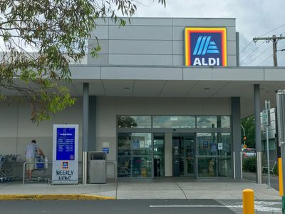 Asda in Crisis: Market Share Crumbles as Analysts Warn Aldi Could Overtake It 'In the Next Six to 12 Months', Report Says