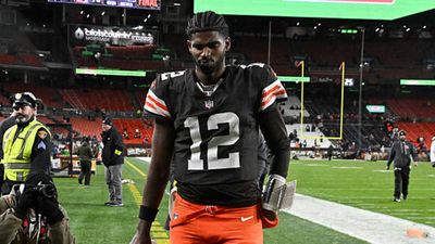 Why Kevin Stefanski May Need Shedeur Sanders to Save His Job