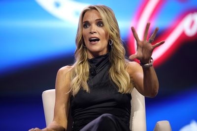 Megyn Kelly Blasted: Christina Ricci Says She's 'Danger To Children' For Downplaying Epstein Crimes