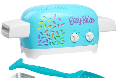 Is the revamped EasyBake Oven the hit toy for the 2025 holidays?