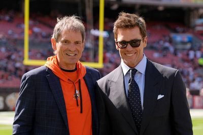 Ex-NFL quarterback Bernie Kosar announces he is undergoing liver transplant surgery