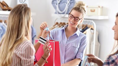 5 Seasonal Side Gigs in High Demand in 2025, According to Experts