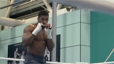 Anthony Joshua Back in the Gym and Shadow‑Boxing After Elbow Surgery — Is the Jake Paul Grudge Match on?