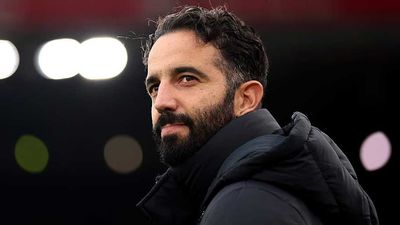 Man Utd Midfield Target Fuels Transfer Speculation With Two-Word Admission