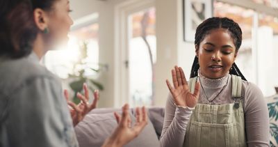 8 Warning Signs a Friendship Is Turning Toxic