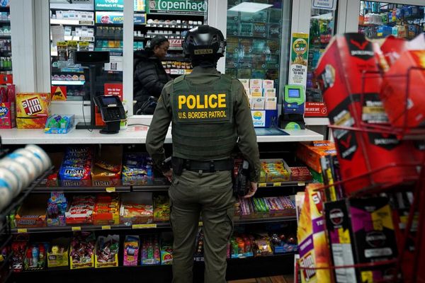 Why are US border agents in Charlotte, and are they allowed to operate there?