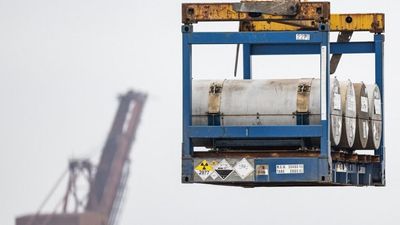 Greenpeace claims French resumption of nuclear trade with Russia