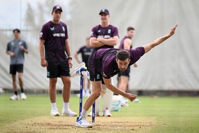 ‘Absolutely rapid’ Mark Wood hands England boost before Ashes opener
