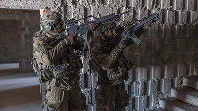 Snipers in the metro: German military conducts urban warfare drills in Berlin