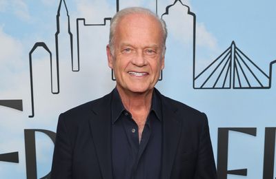 Kelsey Grammer reunited with estranged daughter after awkward encounter