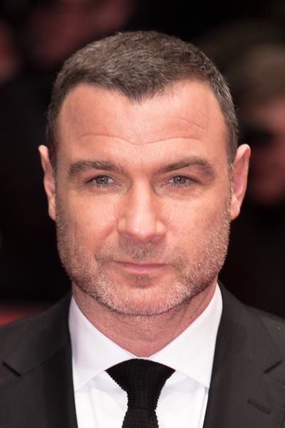 Liev Schreiber Hospitalised: 'Excruciating' Pain Sparks Emergency 'Battery Of Tests'